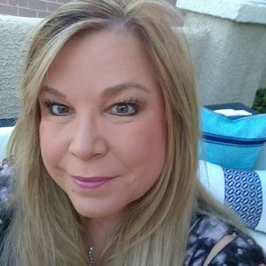 Meet your Posher, Kristine